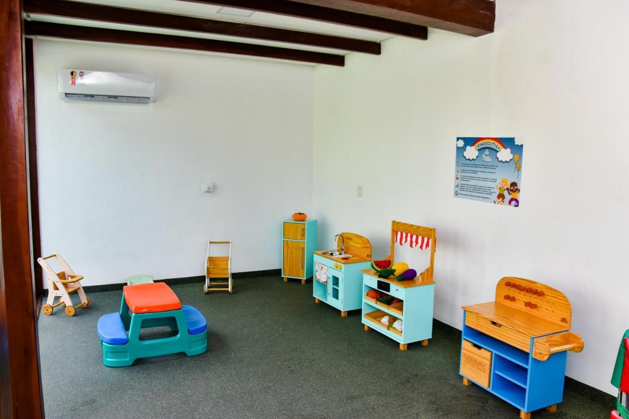 Luxo A Beira-Mar - Flats No Carneiros Beach Resort 普拉亚多斯卡内罗斯 外观 照片